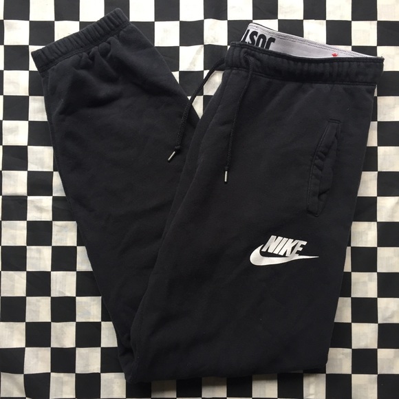 nike joggers large